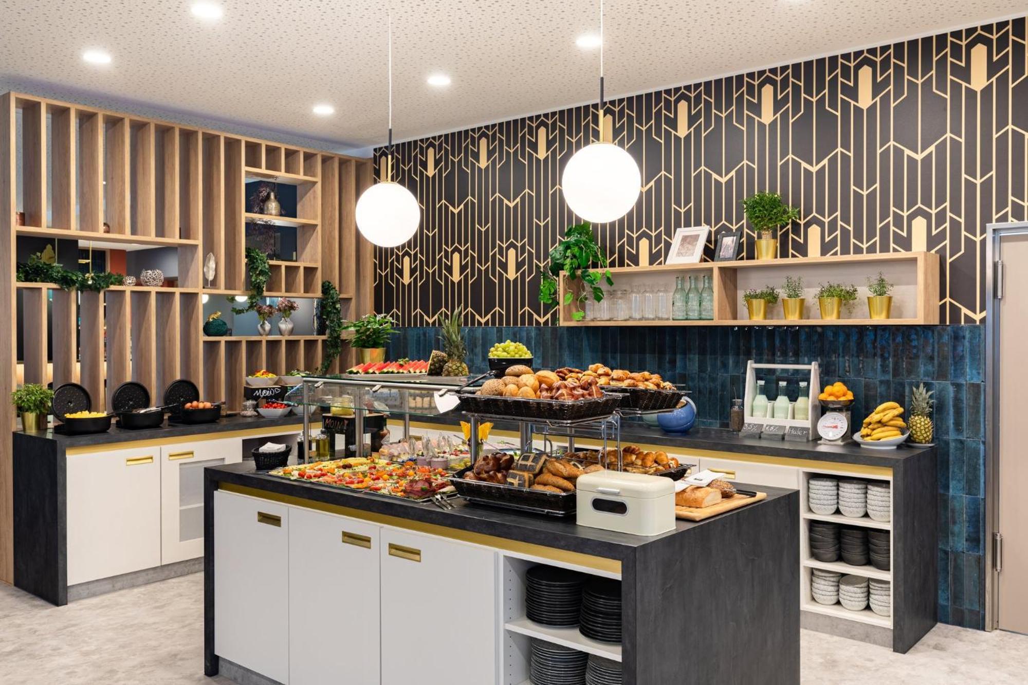 Holiday Inn - The Niu, Flower Konstanz By Ihg Exteriér fotografie